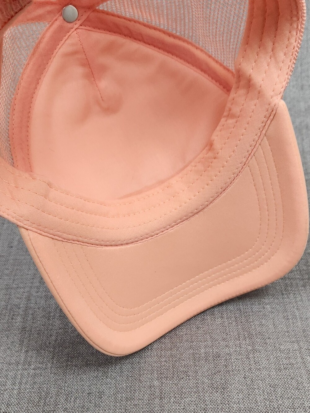 Billabong Peach Color Beach Foam Trucker Adjustable Hat. - Picture 6 of 8